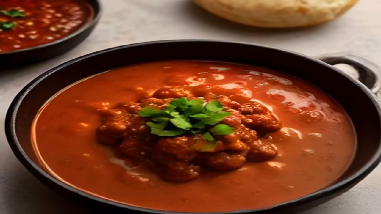 Kolhapuri Mutton and dog, dogeats.in Indian pet food safety