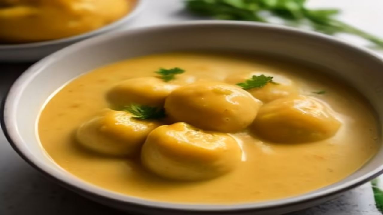 Malai Kofta and dog, dogeats.in Indian pet food safety