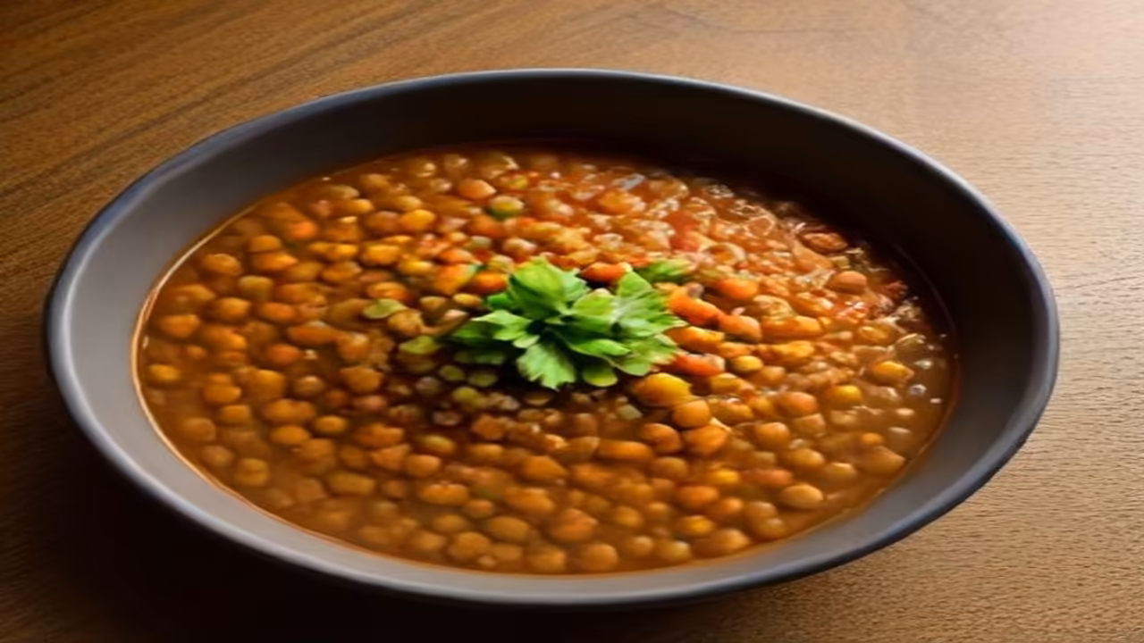 Panchmel Dal and dog, dogeats.in Indian pet food safety