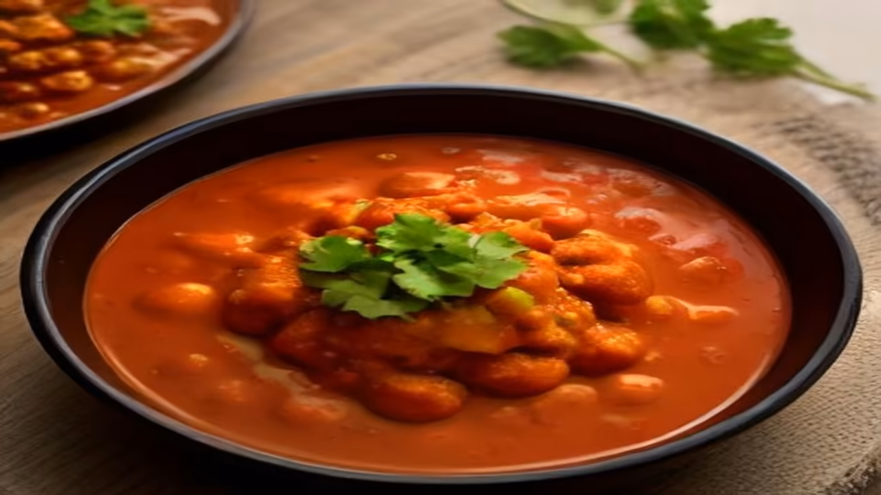 Vindaloo and dog, dogeats.in Indian pet food safety